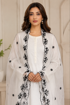 White Organza Dupatta with Black Floral Embroidery Border – Luxury Contrast Dupatta