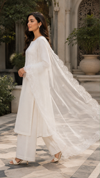 Luxury White Embroidered Organza Dupatta – Scalloped Floral Border