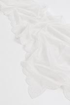 Luxury White Embroidered Organza Dupatta – Scalloped Floral Border